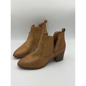 Qupid Ankle Bootie Boots Women's 8.5 Tan Faux Leather Casual Comfort Block Heels